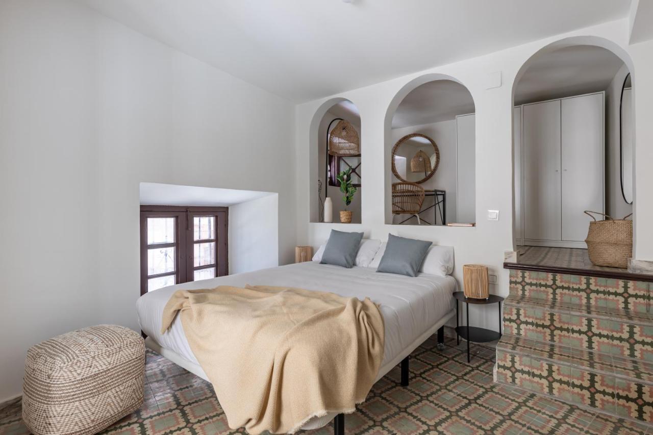 Apartamentos Libere Malaga La Merced Bagian luar foto