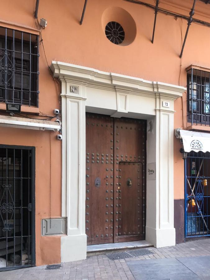 Apartamentos Libere Malaga La Merced Bagian luar foto