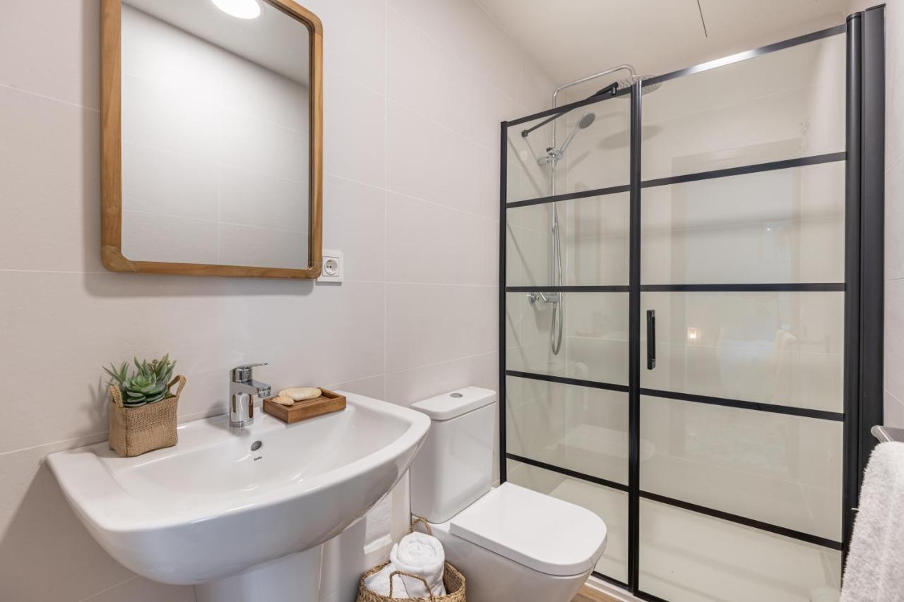 Apartamentos Libere Malaga La Merced Bagian luar foto
