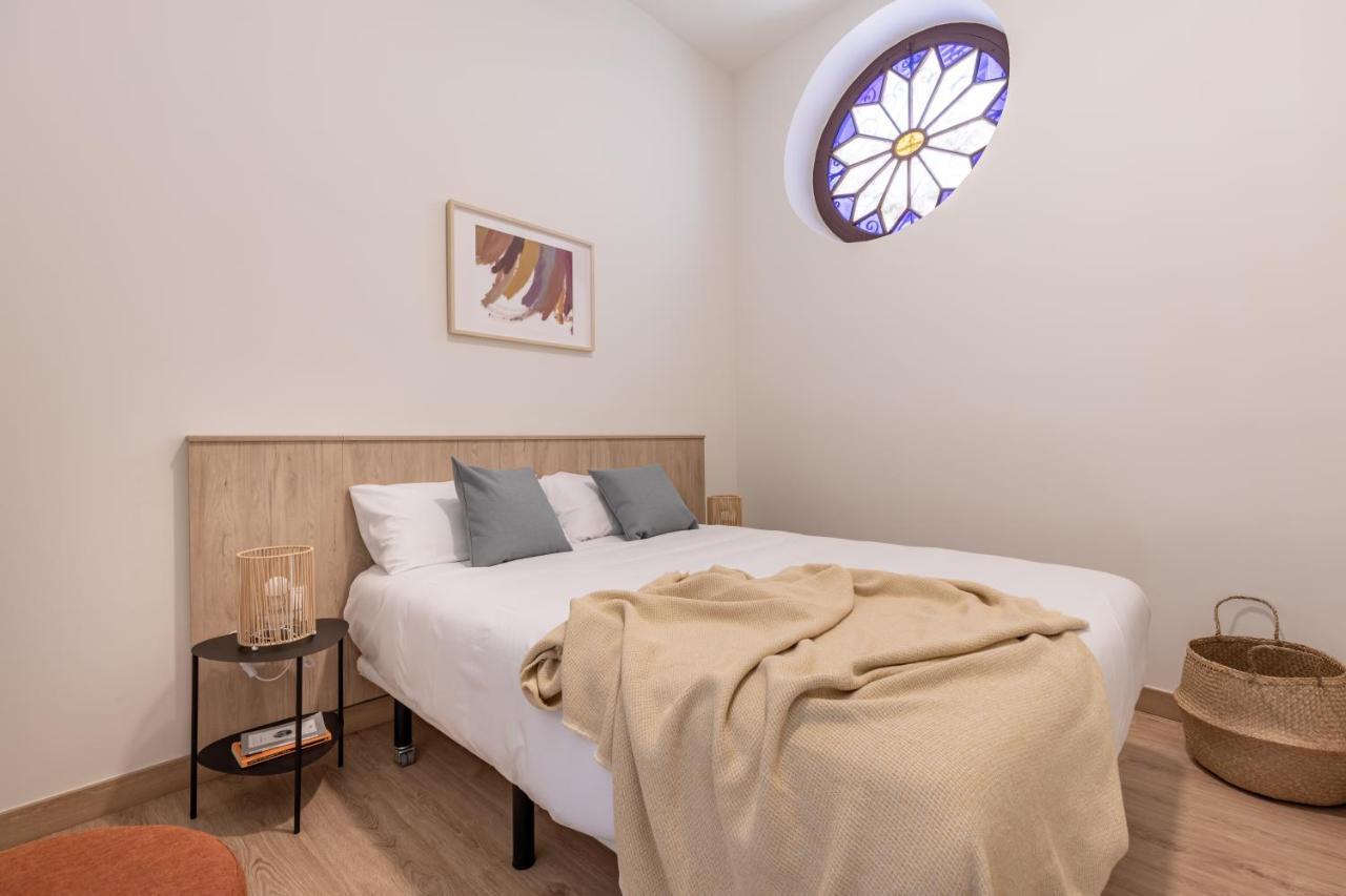 Apartamentos Libere Malaga La Merced Bagian luar foto