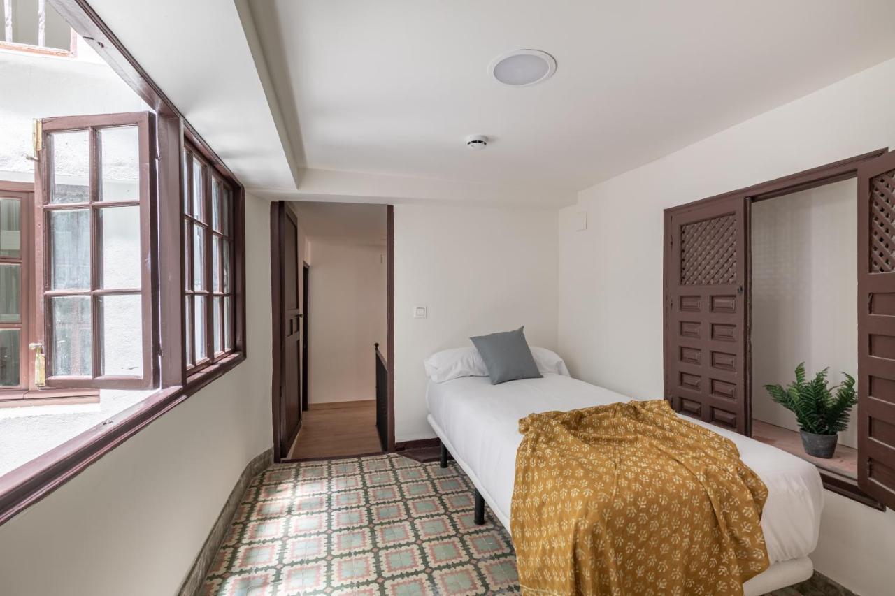 Apartamentos Libere Malaga La Merced Bagian luar foto